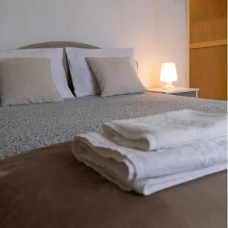 Konukevi Je T'aime Solar Sao Joao 3*