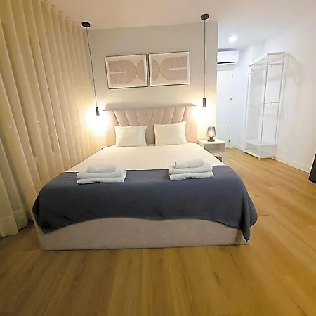 Casa de hóspedes Porto Je T'aime - Solar São João 3*